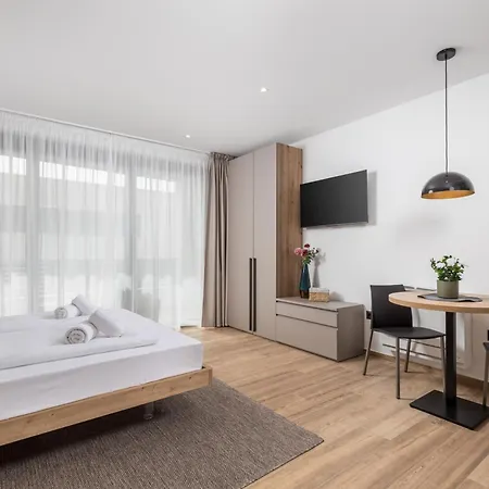 Belinda Apartments With Balcony & Private Parking Opatija Exterior photo
