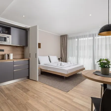 Belinda Apartments With Balcony & Private Parking Opatija Exterior photo