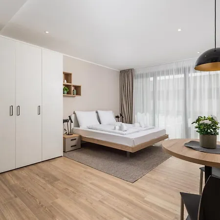 Belinda Apartments With Balcony & Private Parking Opatija Exterior photo
