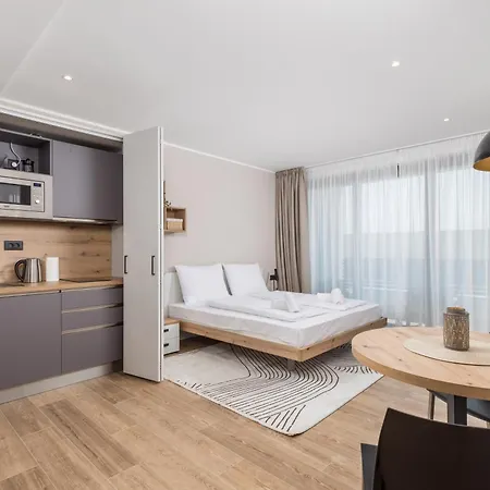 Belinda Apartments With Balcony & Private Parking Opatija Exterior photo