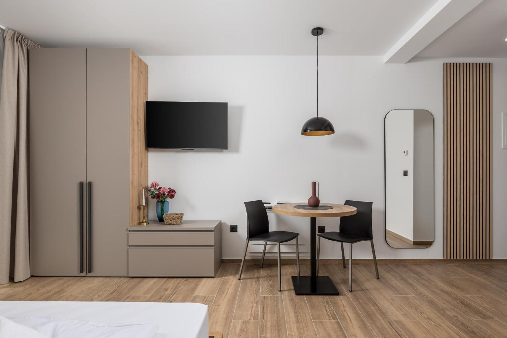 Apartment Belinda With Balcony & Private Parking