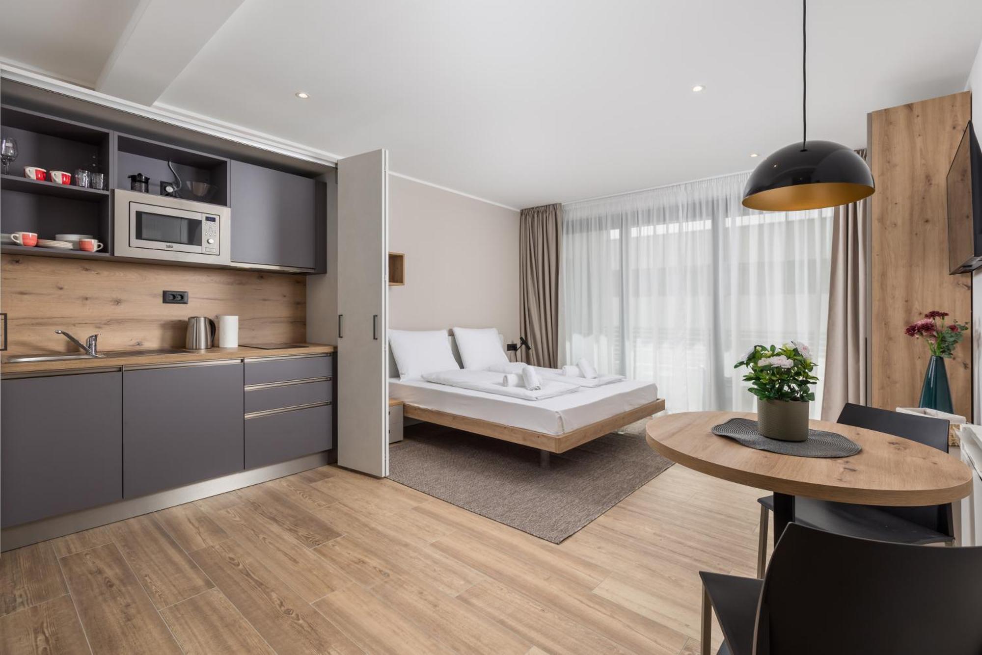 Belinda With Balcony & Private Parking Opatija