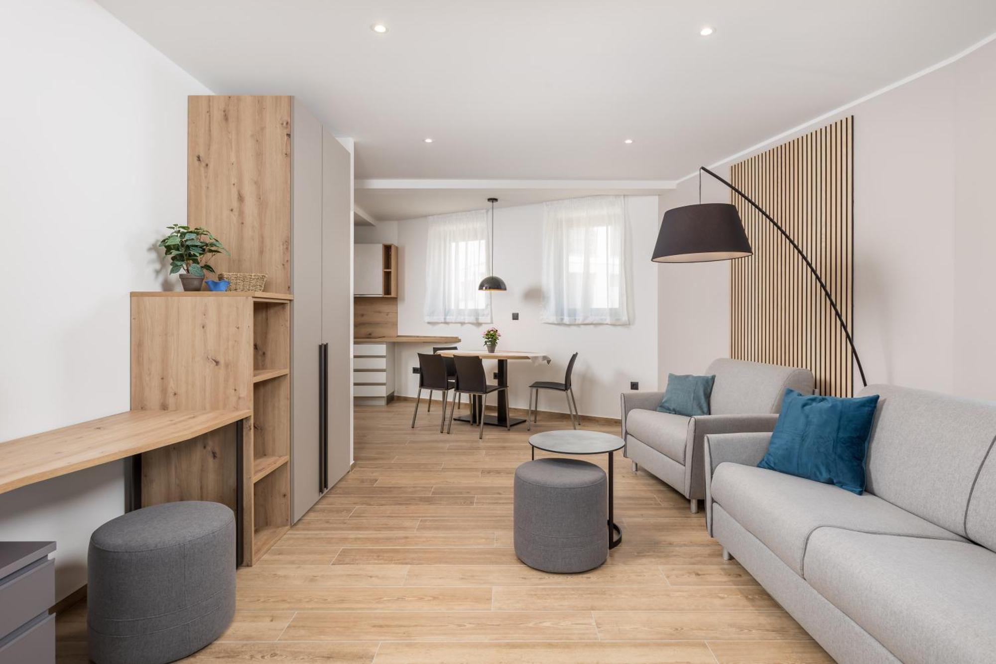 Belinda With Balcony & Private Parking * Opatija
