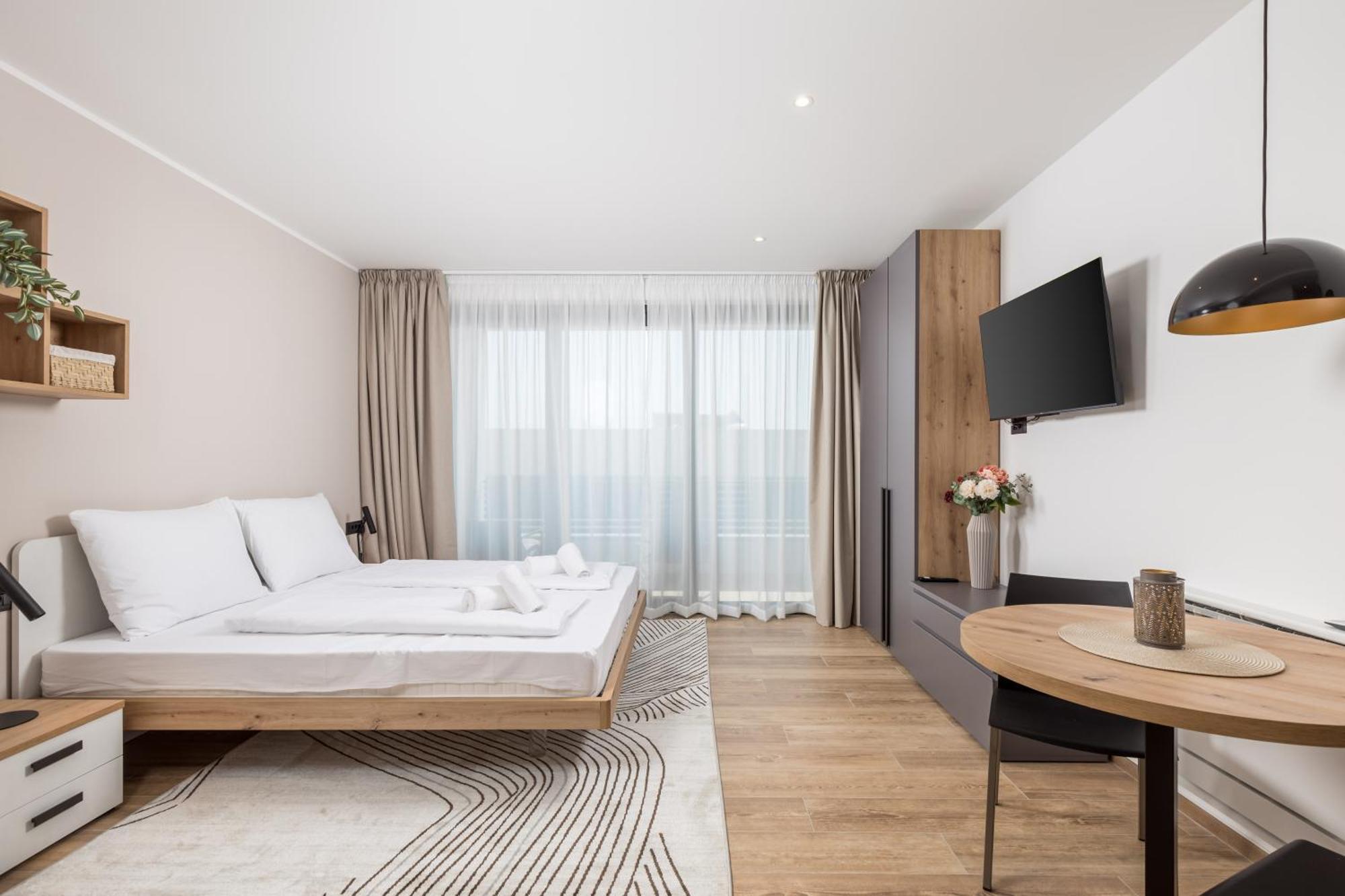 Belinda With Balcony & Private Parking * Opatija