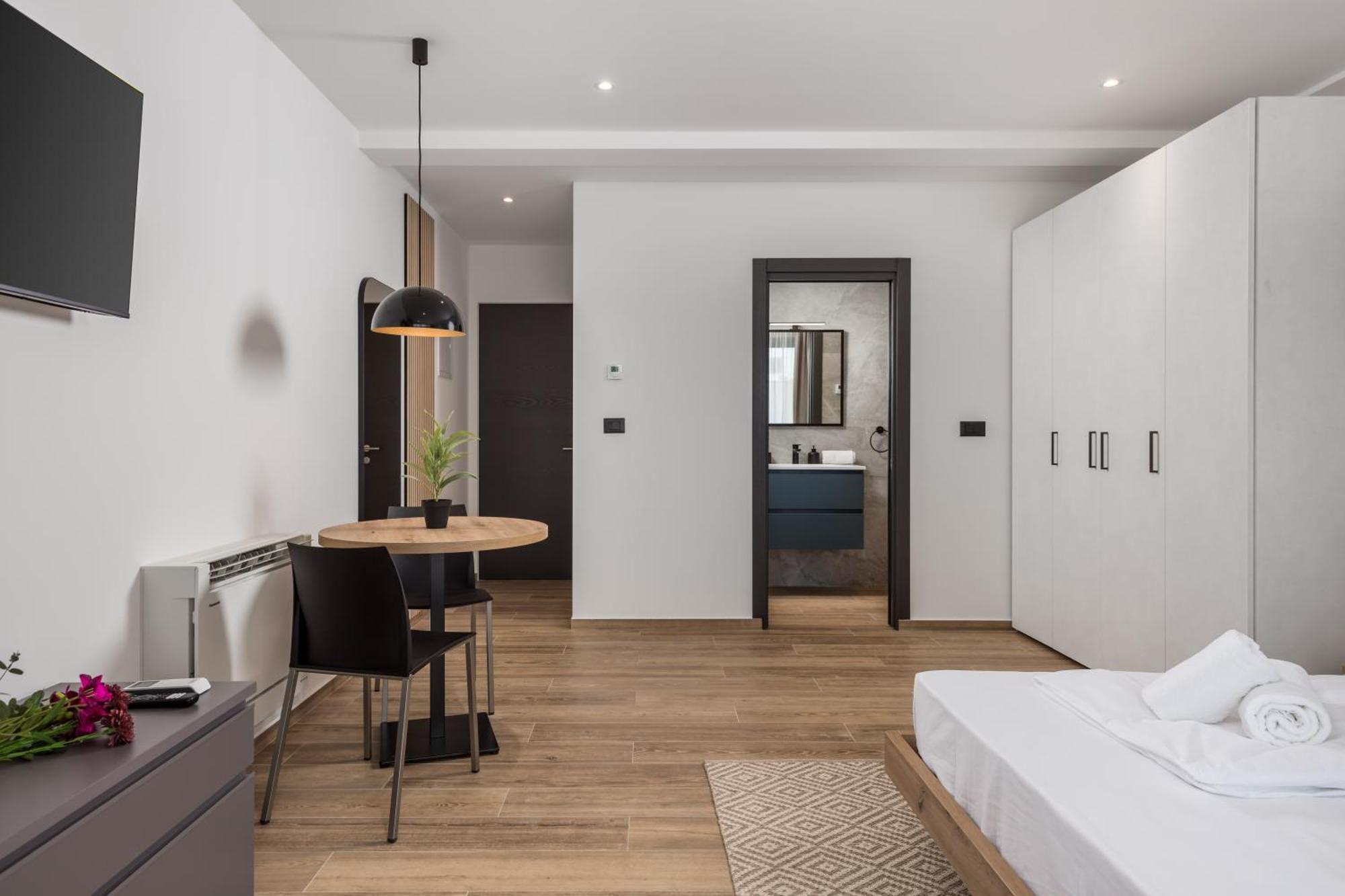 Belinda With Balcony & Private Parking Apartment Opatija